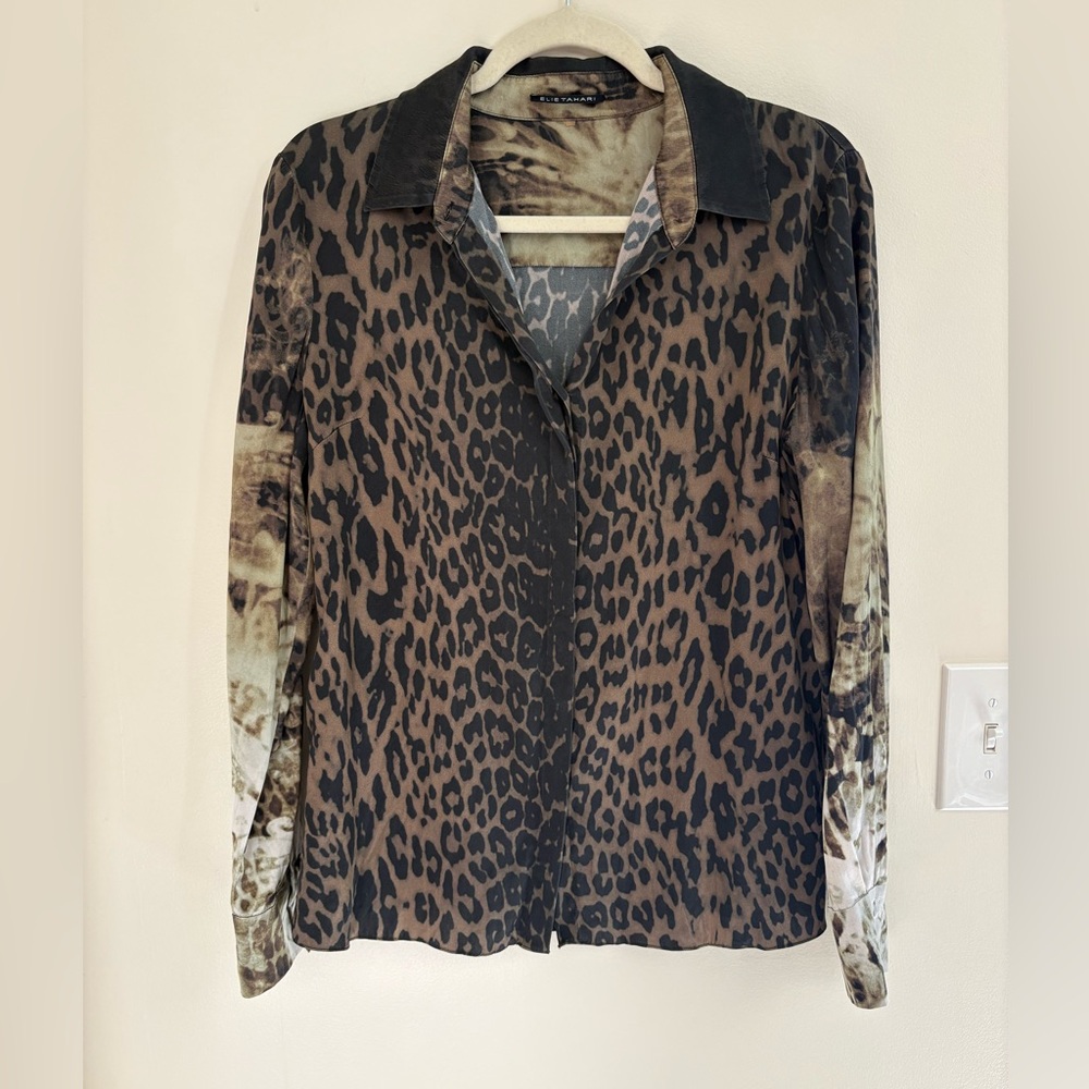 ELIE TAHARI Vintage VNTG Silk Leopard Print Button Down Blouse Y2K Office Siren